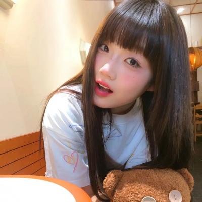 高山上的热气球